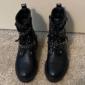 Forever 21 Black Studded Combat Boots Women’s Sz 39